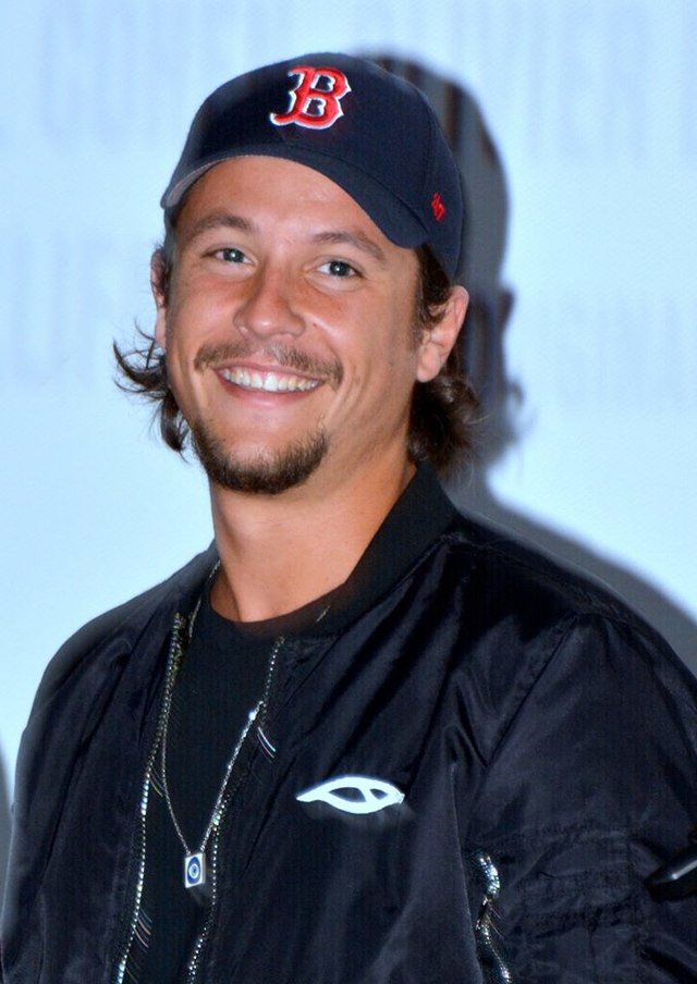 Nekfeu Age Un Artiste Qui Marque Sa Génération Full Biography And Lifestyle